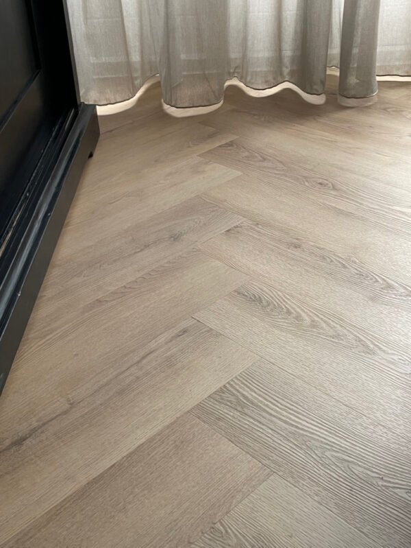 PALAZZO VISGRAAT XL 72 | RIGID CLICK